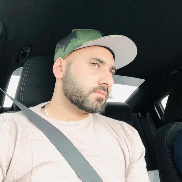 Profile Picture of Jaspal Singh (@jaspals) on Poshmark
