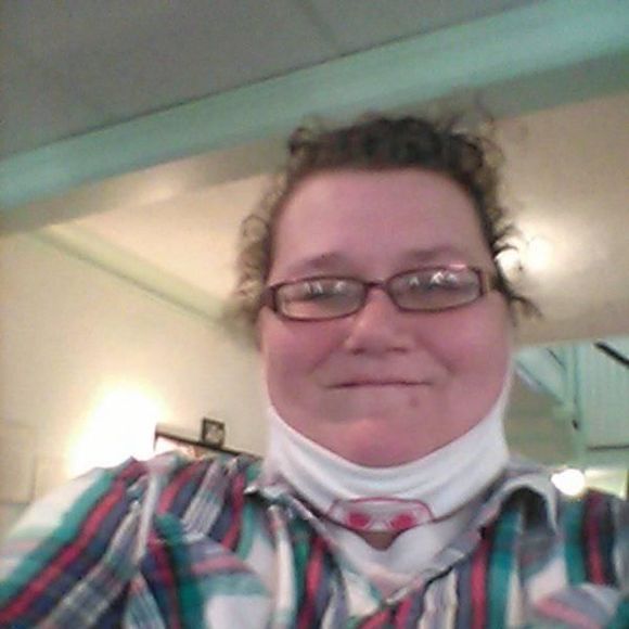 Profile Picture of Michelle Fauth (@michellefauth31) on Poshmark