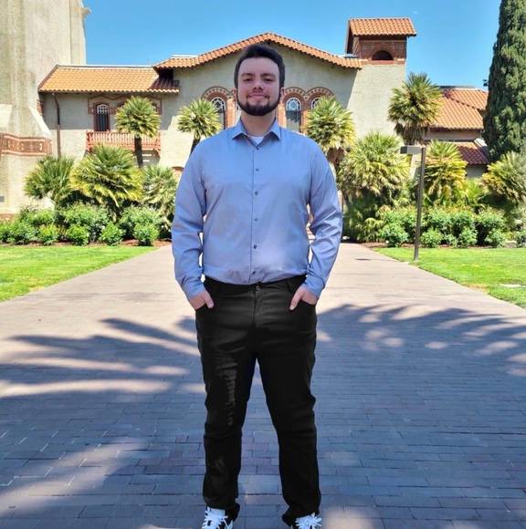 Profile Picture of Josiah Uram (@josiah4895) on Poshmark
