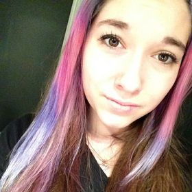 Profile Picture of Alyson Lessard (@alysonlessard) on Pinterest