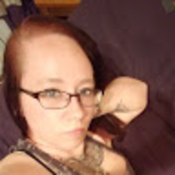 Profile Picture of Cassie Cargle (@ccargle526) on Poshmark