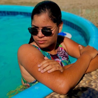 Profile Picture of Julia Duque (@juliaduque18) on Twitter