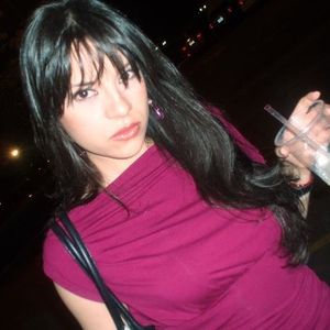 Profile Picture of Laura Ferrer (@callmeloula) on Myspace