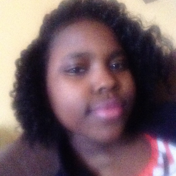 Nancy Aikins - Poshmark Profile Picture of Nancy Aikins (@nan_love) on Poshmark