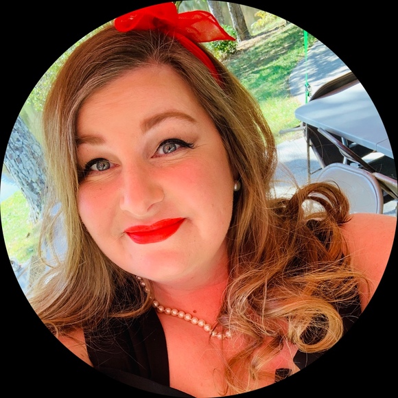 Profile Picture of Jo Parker (@hotrod8341) on Poshmark