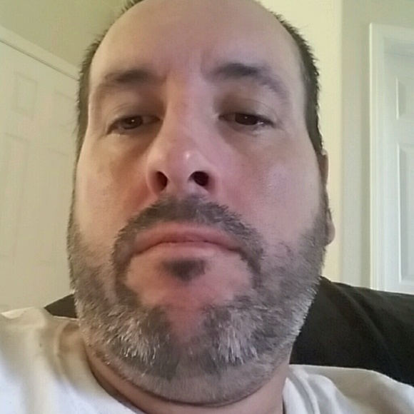Profile Picture of Todd Pattee (@tpattee) on Poshmark