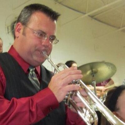 Profile Picture of Steve Huettemann (@hoots_00) on Twitter