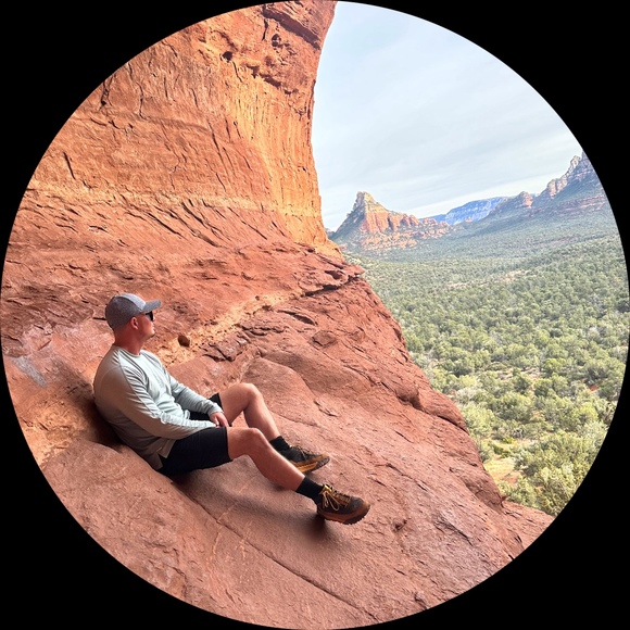 Profile Picture of Kyle Hendrix (@kylehendrix73) on Poshmark