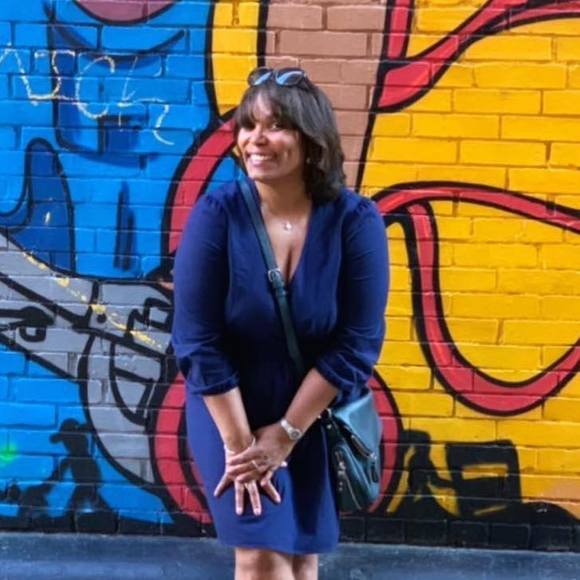 Profile Picture of Ardeth Gardiner (@ardethg1) on Poshmark