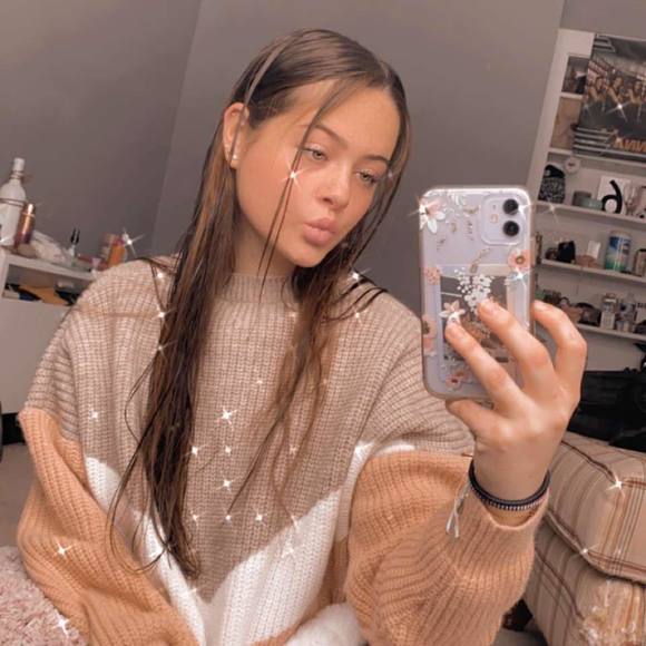 Profile Picture of Haley Rodgers (@hayrodgers) on Poshmark