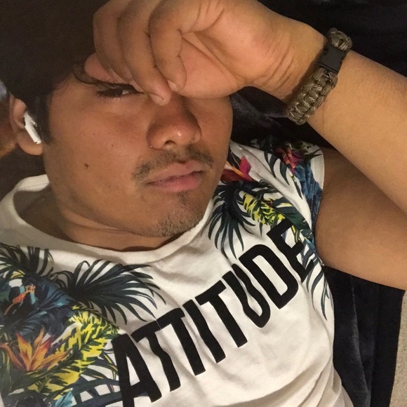 Profile Picture of Eric Bahena (@eric_bahena) on Poshmark