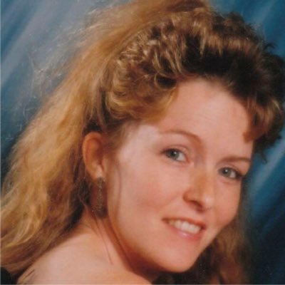 Profile Picture of Sheila Applegate (@Sevensheila7) on Twitter