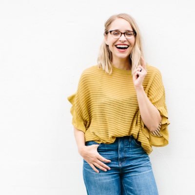 Profile Picture of Laura Arbo (@laura_elizabeth) on Twitter
