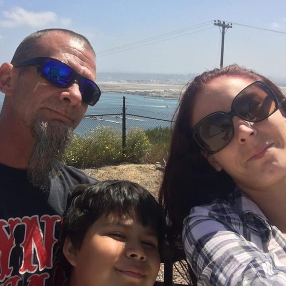 Danielle Hastings - Poshmark Profile Picture of Danielle Hastings (@dhastings09) on Poshmark