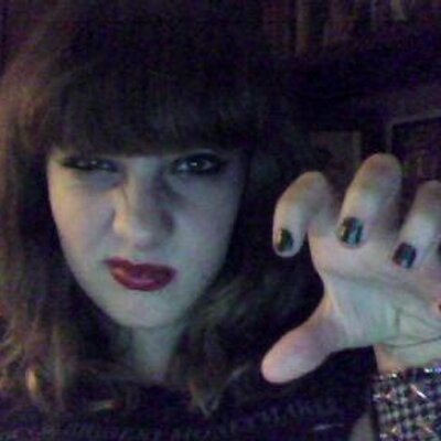 Profile Picture of Annie McConnell (@AnnieMcConnell4) on Twitter