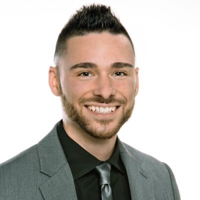 Profile Picture of Vincent Spinella (@VinnySurfCT) on Twitter