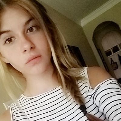 Profile Picture of Sara (@SaraSivulka) on Twitter