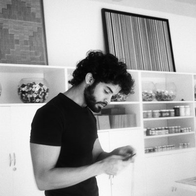 Profile Picture of Damian Suarez (@SuarezDamian_) on Twitter