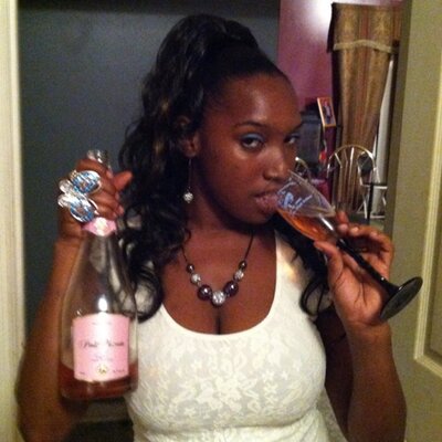 Profile Picture of Jamila Neal (@_amorMiLA) on Twitter