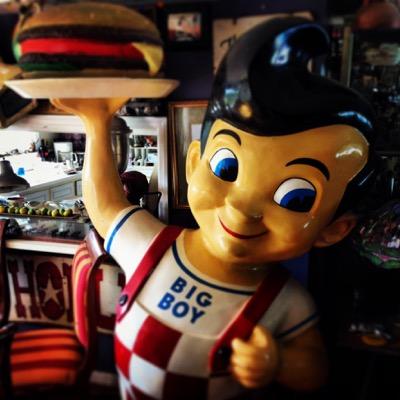 Profile Picture of Ray Grass (@GrassTheThird) on Twitter