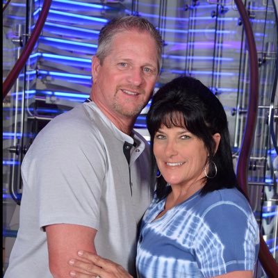 Profile Picture of Darren & Angie Hall (@hall6912) on Twitter