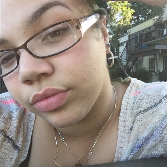 Profile Picture of Cyndall Haysbert (@cyndall) on Poshmark