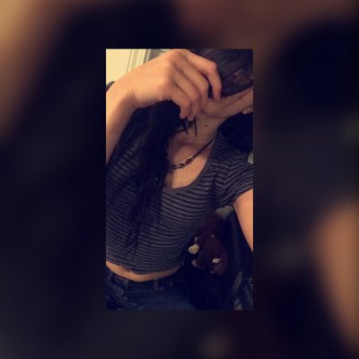 Profile Picture of Kasandra Mia Arroyo (@Miaarroyo16) on Twitter