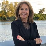 Profile Picture of Laurie Harrington (@laurieharrington) on Instagram