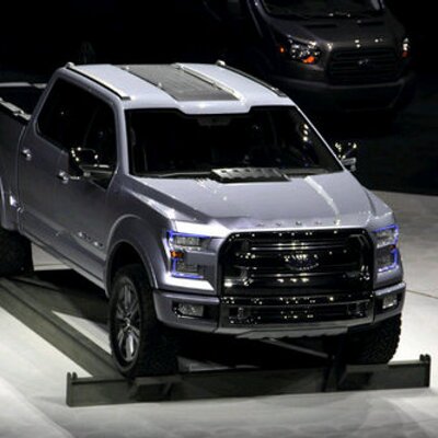 Profile Picture of Silver (@silverio_rojas) on Twitter