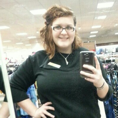 Profile Picture of Crystal Smiley (@SmileySmiley24) on Twitter