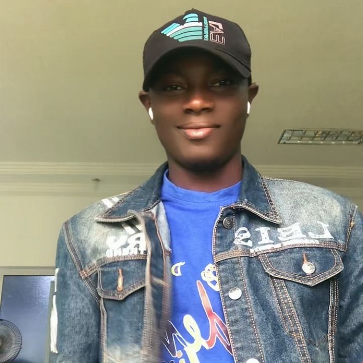 Profile Picture of Marco (@marcarnaud7) on Tiktok