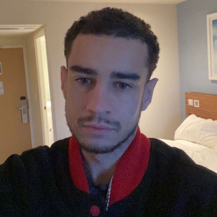 Profile Picture of Aron Bulmer (@aronstarh) on Tiktok