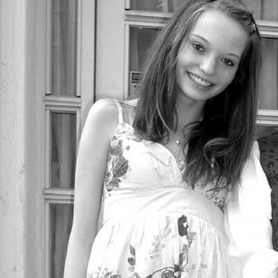 Profile Picture of Katy Harper (@KittyKatyy) on Twitter