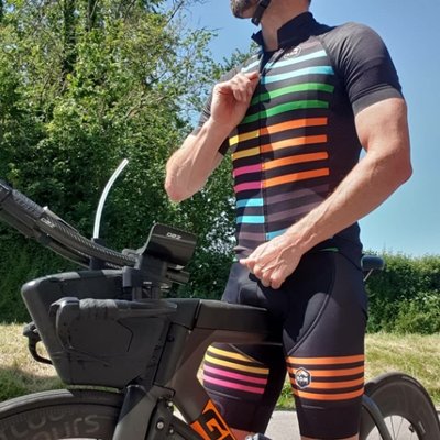 Profile Picture of The Sartorial Cyclist (Matt Fisher) (@m_j_fisher) on Twitter