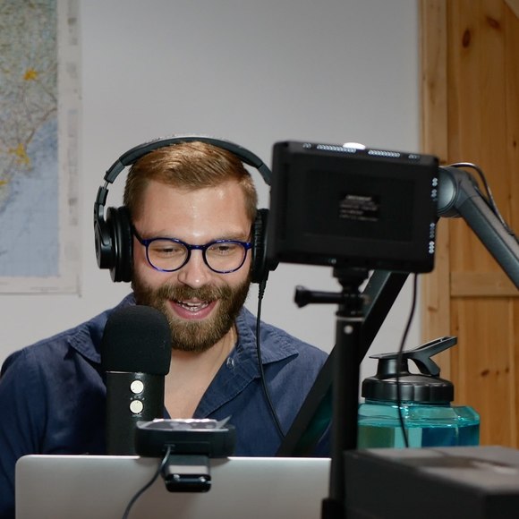 Profile Picture of Gabriel Klingman (@gabeklingman) on Poshmark