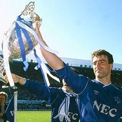 Profile Picture of Ian Phillips (@iphillips_efc) on Twitter