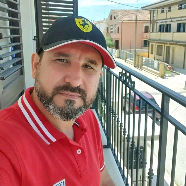 Profile Picture of John Richard (@johnruser) on Tiktok