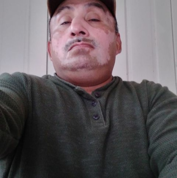 Profile Picture of Victor Benites lorenzo (@victorbenite664) on Poshmark