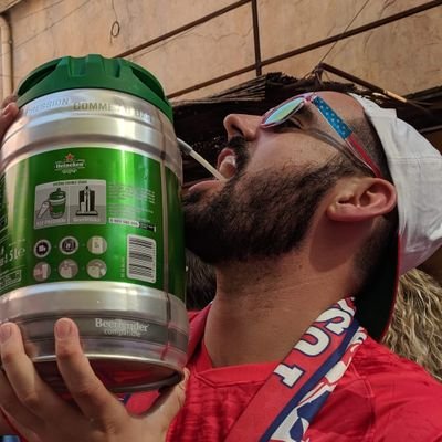 Profile Picture of Josh McWhorter (@MC_ClapYoHandz_) on Twitter