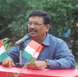 Profile Picture of Dinesh Dave (@dinesh.dave.543) on Facebook
