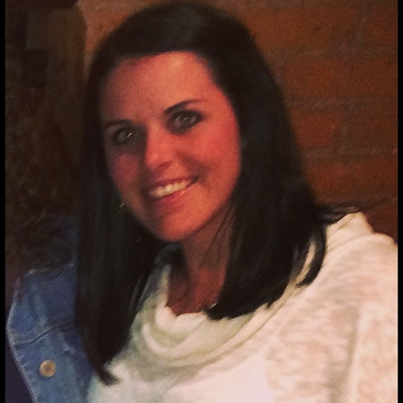 Profile Picture of Kaylin Ranagan (@kranagan) on Poshmark