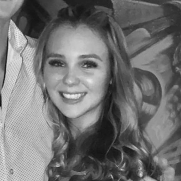 Profile Picture of Morgan Olmstead (@olmsteadmorgan) on Poshmark