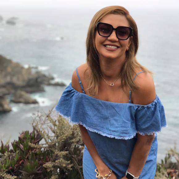 Profile Picture of Marjan Khatibinoor (@mknoor) on Poshmark