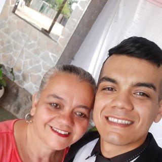 Profile Picture of Eloisa Paez (@eloisa.paez.98) on Facebook