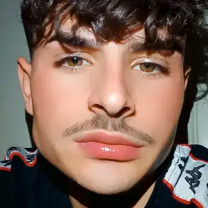Profile Picture of _leo_20 (@leonardocollica) on Tiktok