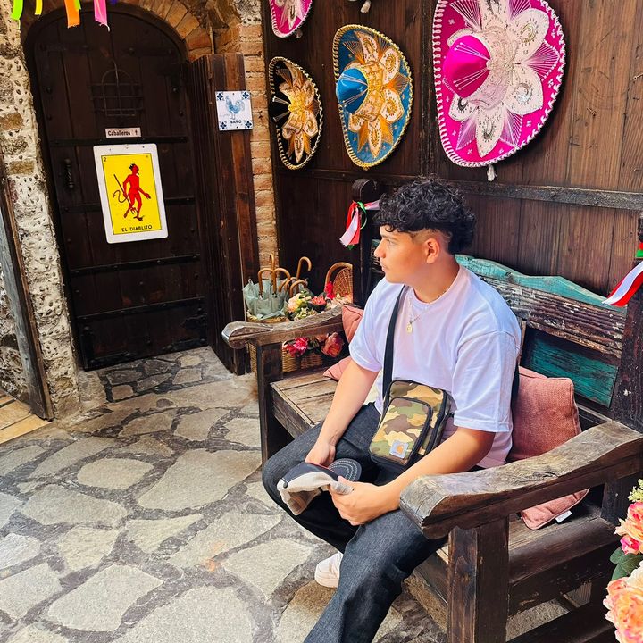 Profile Picture of Steven (@stevenbxy) on Tiktok