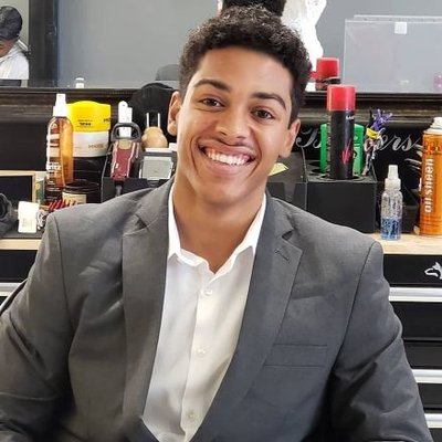 Profile Picture of Jordan D. Thomas (@RealAfroScholar) on Twitter