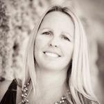 Profile Picture of Emily Boden (@emilybodenrealestatebermuda) on Instagram