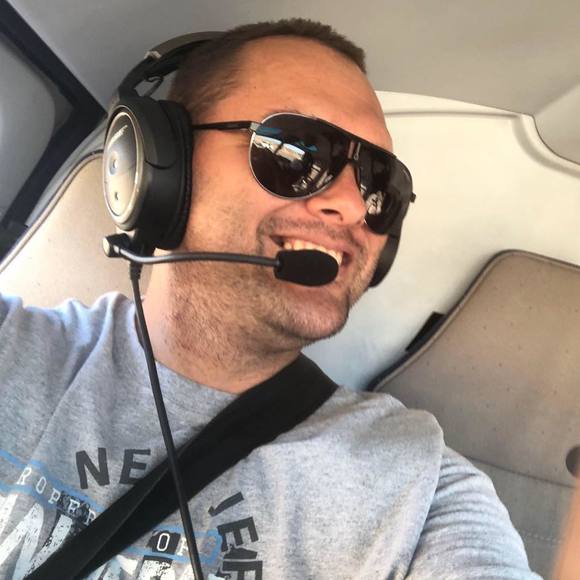 Profile Picture of Carlos Monteiro (@carlosmonteiro) on Poshmark