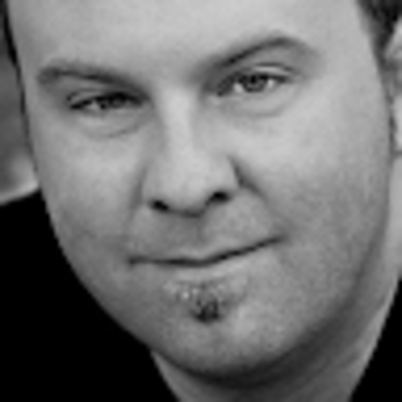 Profile Picture of Jason Maksimow (@maximolicious) on Poshmark